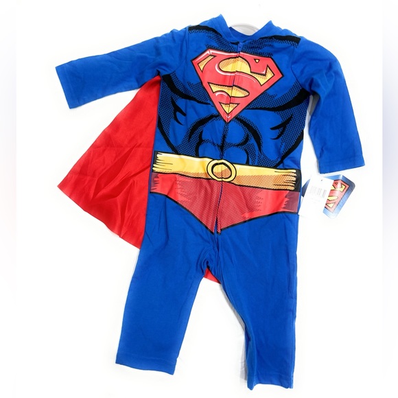 Superman 12M one piece costume/ PJs with removable attachable cape - Picture 3 of 9